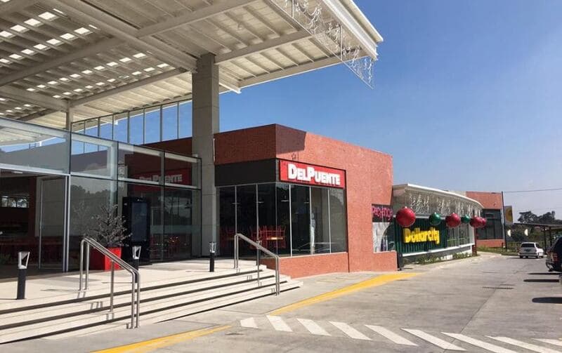 Centro comercial de referencia